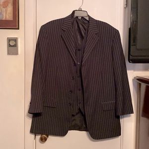 Beautiful dress coat and vests new for big and tall